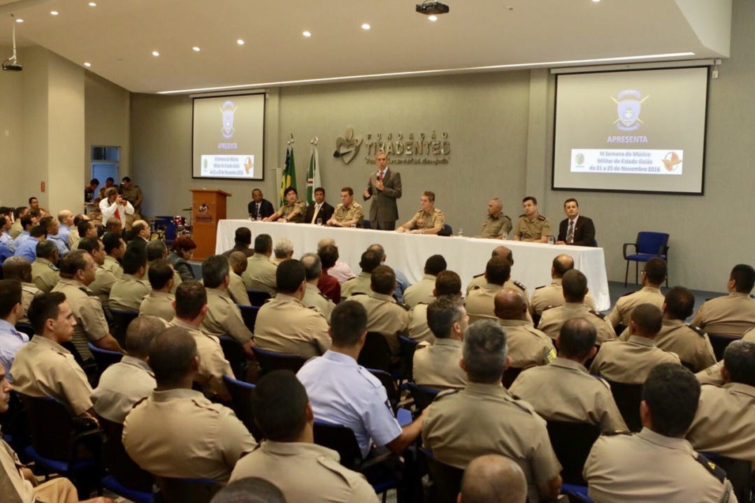 c805209d-3979-45ad-ac0c-a5e356f3e347