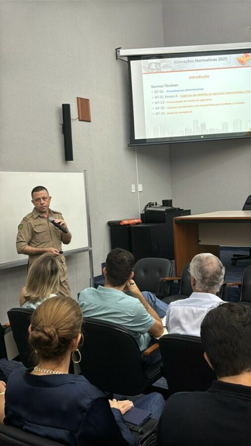 CBMGO promove encontro técnico com setor imobiliário para discutir atualizações nas Normas de Segurança Contra Incêndio