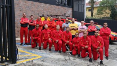 2025 participa de treinamento técnico de manutenção de equipamento de mergulho