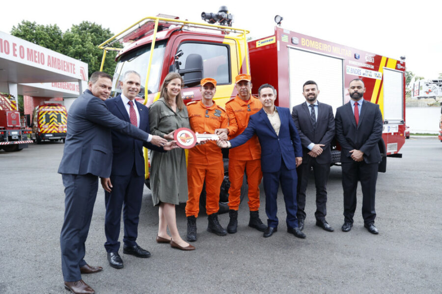 CBMGO recebe viatura e novos equipamentos da SENASP e Ministério Público Estadual