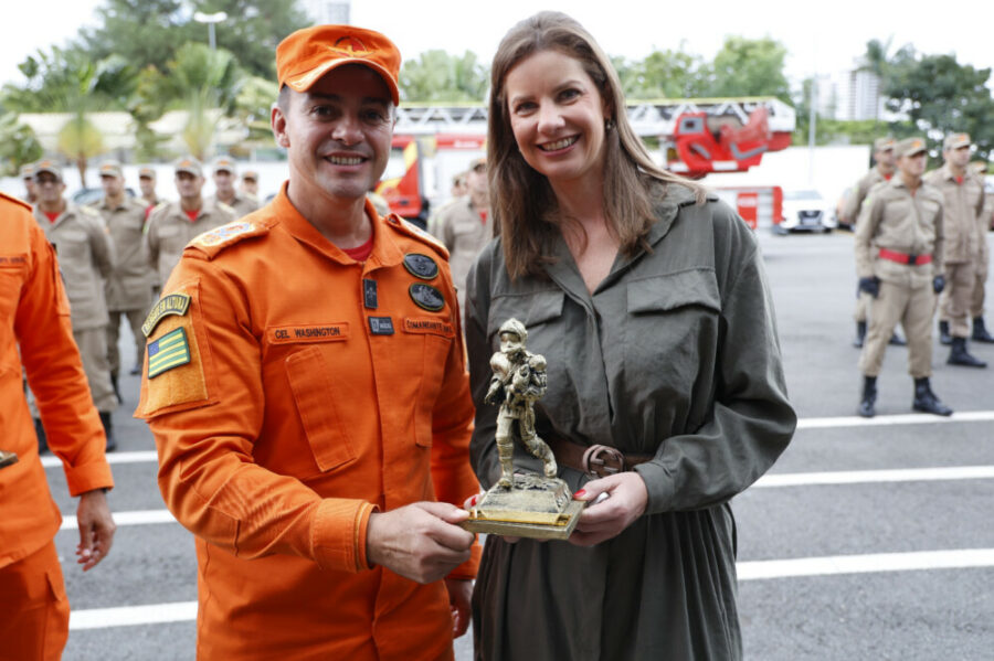 CBMGO recebe viatura e novos equipamentos da SENASP e Ministério Público Estadual