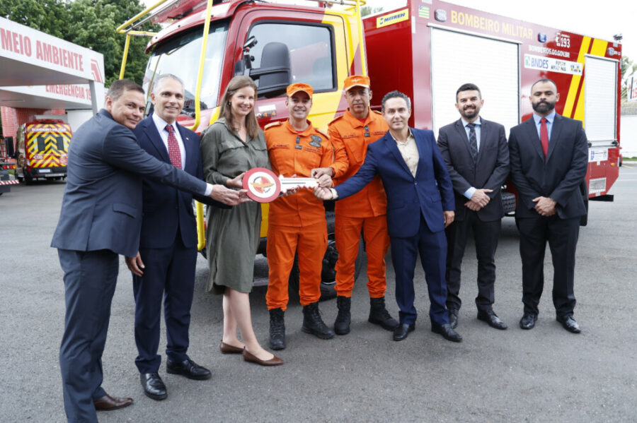 CBMGO recebe viatura e novos equipamentos da SENASP e Ministério Público Estadual