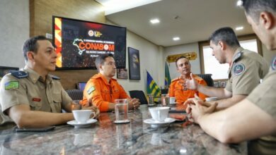Comandante Geral do CBMGO recebe Comandante Geral do Corpo de Bombeiros Militar de Santa Catarina para reunião sobre o CONABOM